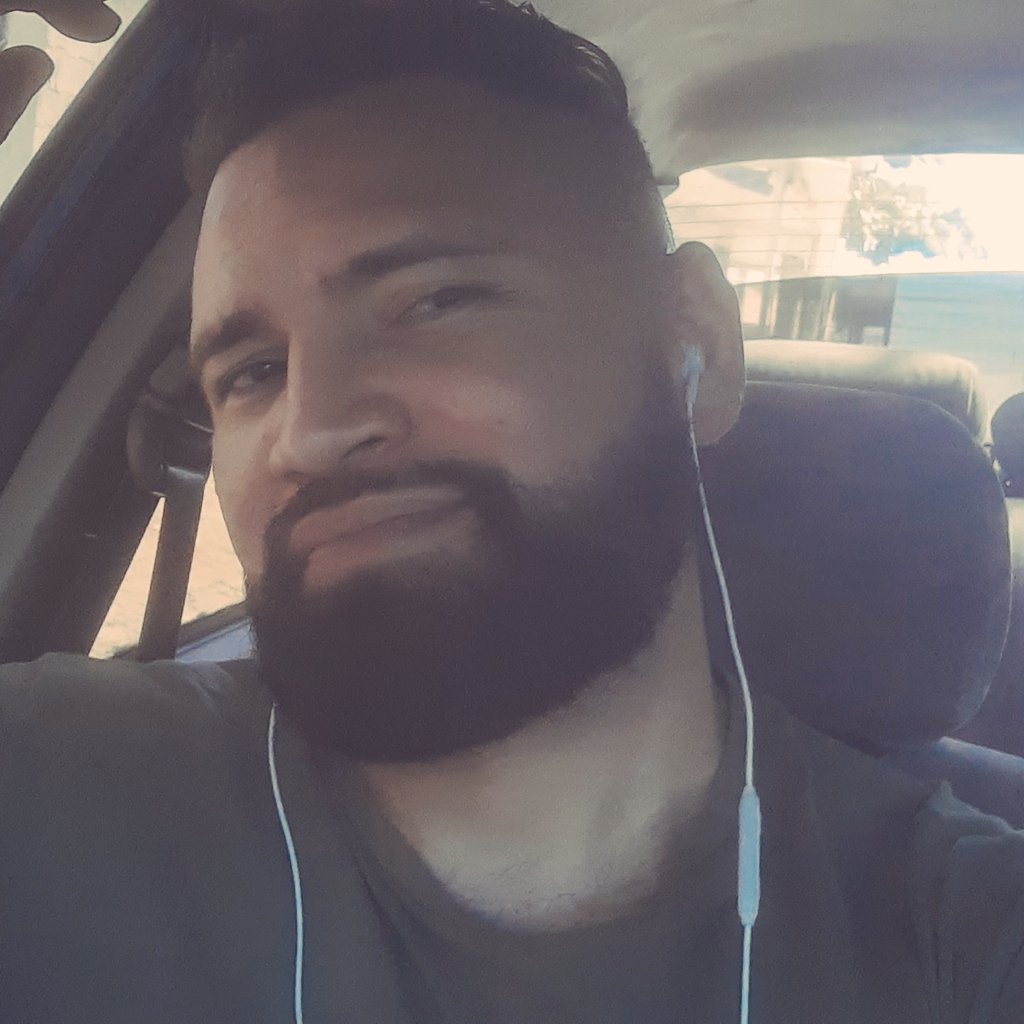 Brcadejonegro's tweet photo. #NuevaFotoDePerfil HOLA MUNDO #CRIPTO 🚀🚀🚀🚀🚀 @BitcoinCity https://t.co/RRLacJa5p7