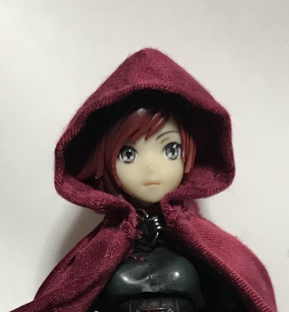 Q0vClE9db3MO80Q's tweet photo. #RWBY #RWBY2
#MAXFACTORY #figma
#RoosterTeeth #rwby
#RWBY8 #rwbyvolume8 #CRWBY #RWBYFanart #RWBYfan #RWBYart @theRWBYstyle
#RubyRose
figmaのフードマントをルビーに試着してみました。 https://t.co/u9WuiWgxGK
