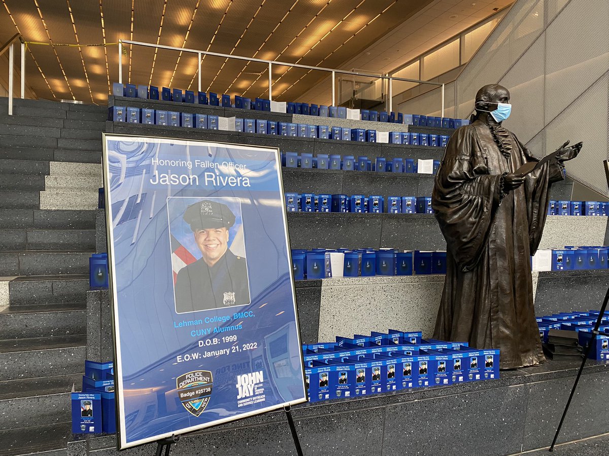 JoeGiacalone's tweet photo. A fitting tribute to 2 @NYPDnews heroes @JohnJayCollege
#JasonRivera #wilbertmora #NYPD #NYC #myjohnjay https://t.co/45QJbPlvbp