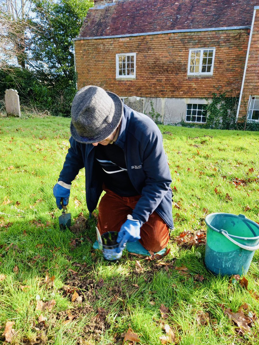 stmarysbattle's tweet photo. ECO CHURCH @ARochaUK @arochaint @BattleTownCncl @ChichesterDio @churchofengland @Visit1066 #ecochurch #ecofriendly #wildaboutthechurchyard #battle https://t.co/33Hn1bKily