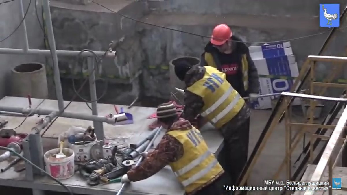 На контроле ход ремонта НФС в с. Большая Глушица

подробнее: 
youtube.com/watch?v=yRyjux…