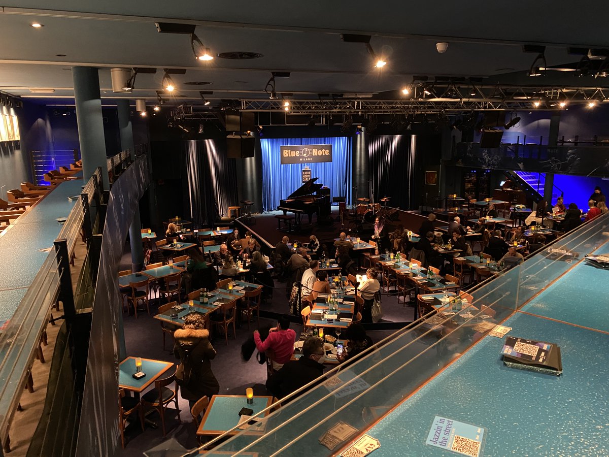 zak144's tweet photo. Fantastic time at the Blue Note in Milano, Italy, last night (pictured). Eventually more than 200 folks piled in, so thank you to jazz fans in that great city. Tonight in Vienna! https://t.co/FRNBs3e6c8 https://t.co/yX3cuEOjYM
