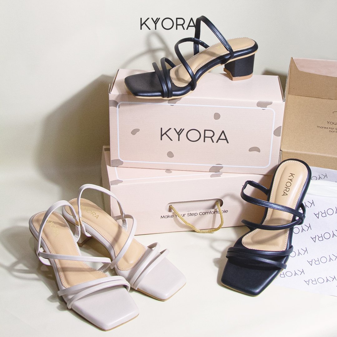 threadshopee's tweet photo. ✨Premium Heels dan Sandal wanita😭

Sol empuk gak bikin pegel 
Diskon up to 60% 
Harga 99rb - 119rb

✨ https://t.co/V0Xe07dCHK ✨ https://t.co/sUJgkMoi0Q