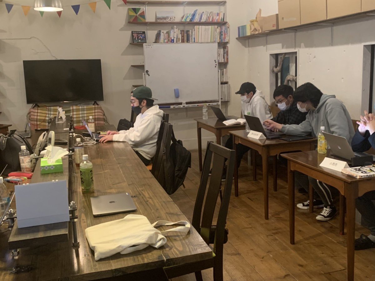 CODEBASE098's tweet photo. 【木曜日はプログラミング講座！】

本日からSinatraを用いたRubyの学習です！

・httpとはなんなのか
・リクエストとレスポンス
・GETリクエスト
・erb

について深堀していきます！

#codebase
#progate
#プロゲート
#IT転職
#今日の積み上げ https://t.co/yTK0tJ0ZpZ
