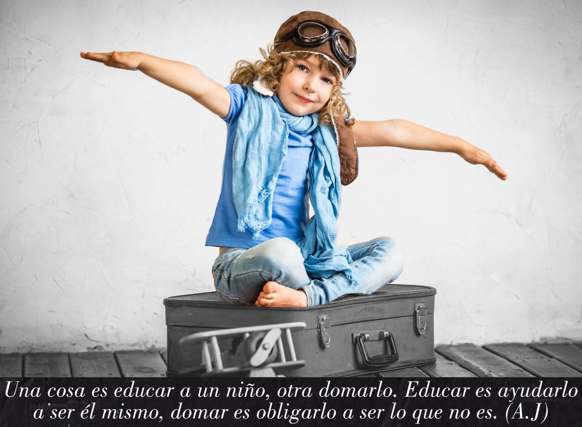 alejodorowsky's tweet photo. Una cosa es educar a un niño, otra domarlo. Educar es ayudarlo a ser él mismo, domar es obligarlo a ser lo que no es. https://t.co/12hQ532sKt