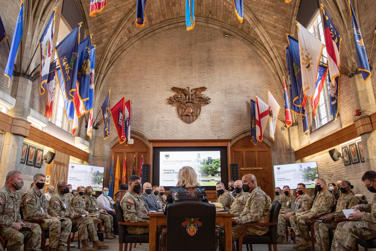 SecArmy's tweet photo. LTG Williams &amp; the Corps are bringing the 47-month Cadet experience to life for me. I've really enjoyed hearing each Cadet's unique story of what brought them to @WestPoint_USMA and how it has been a crucible of leadership to develop them as a @USArmy officer of character. https://t.co/vJVTyZGWHf