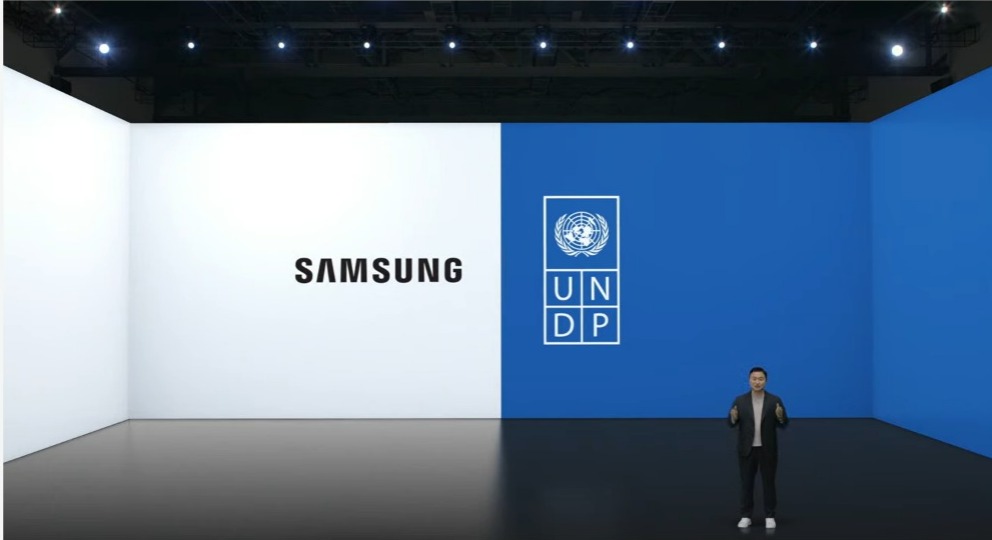 MotlaniSarah's tweet photo. @SamsungPakistan #GalaxyS22 https://t.co/TZzVGGgrG7