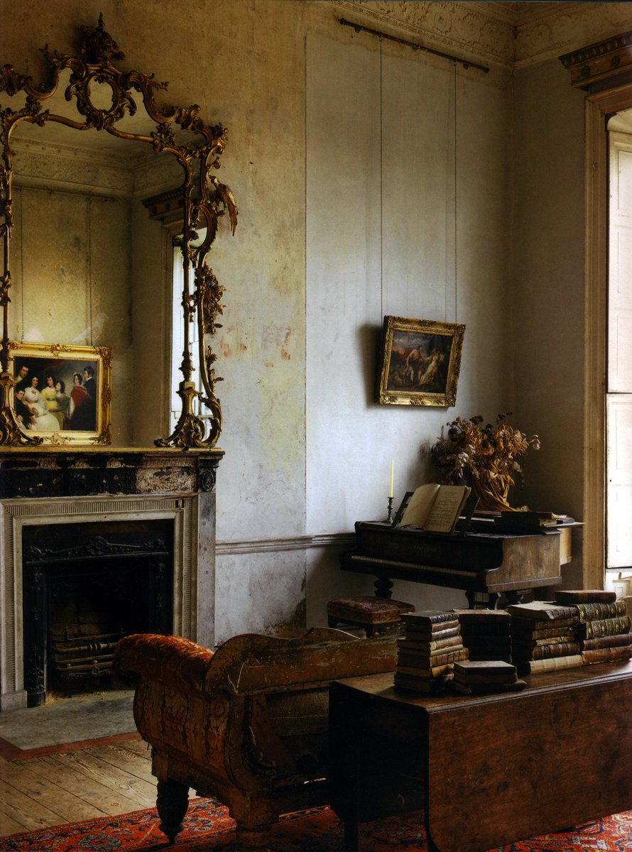 𝕰𝖑𝖊𝖒𝖒𝖎𝖗𝖊 (@elemmiressoul) on Twitter photo 