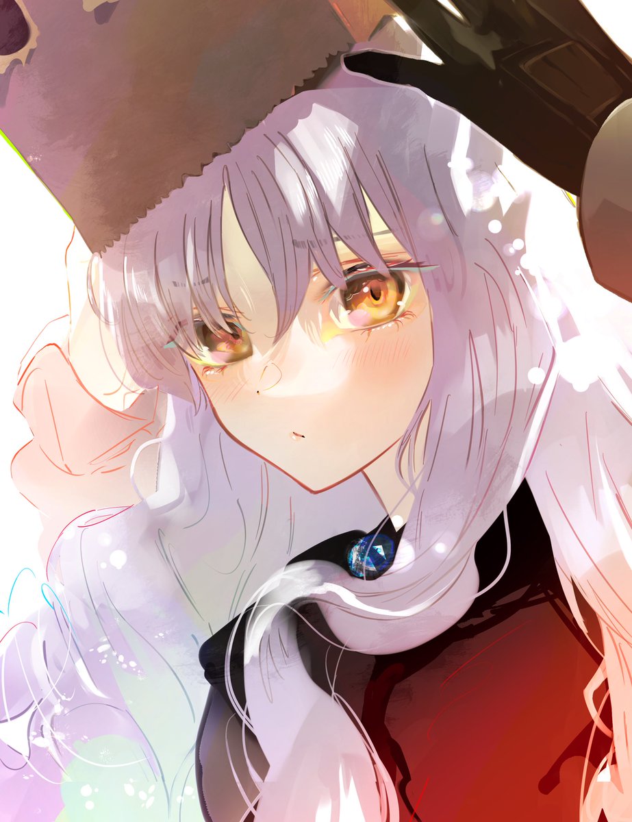caren hortensia 1girl hat yellow eyes long hair brooch looking at viewer white hair  illustration images