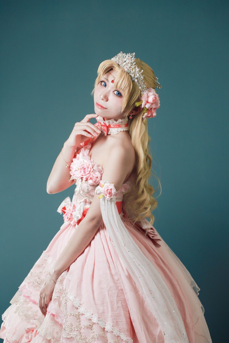 ある日お姫様になってしまった件について アタナシア コスプレ-