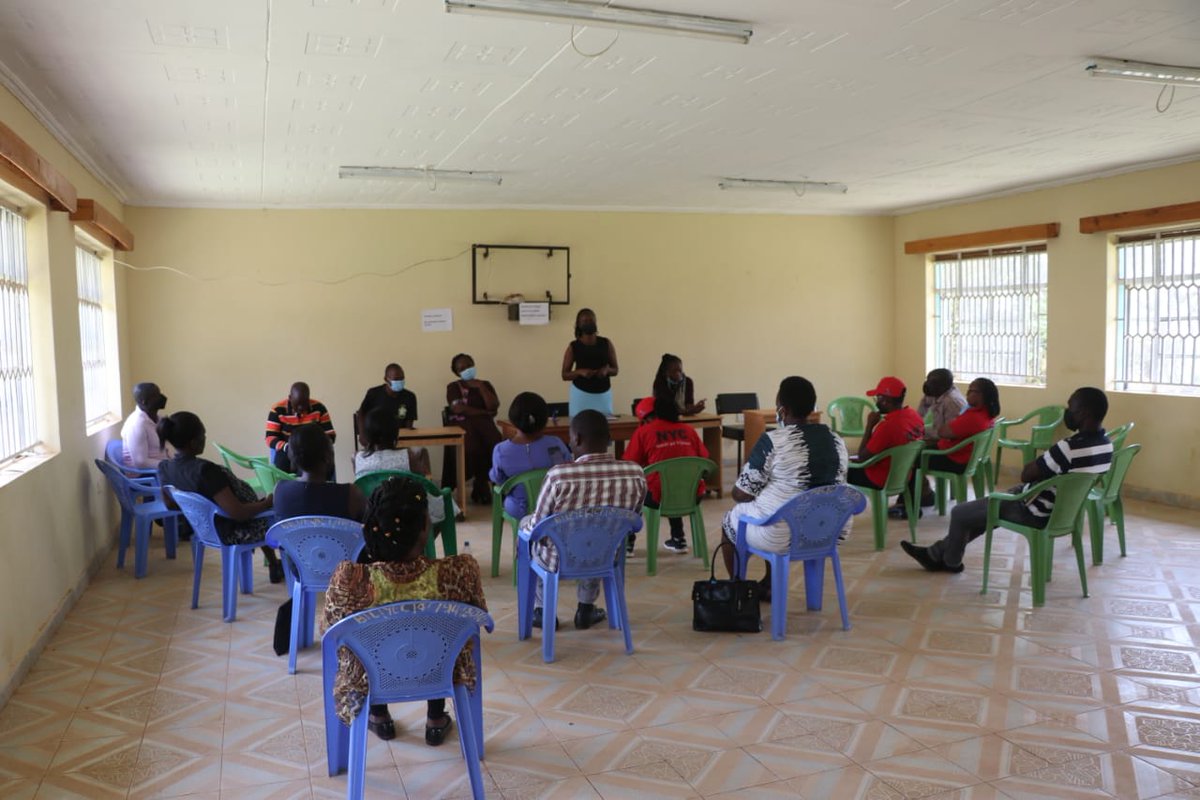NYC_YouthVoice's tweet photo. Today the @NYC_YouthVoice @UNDPKenya & @040County representatives visited the Butula Youth Empowerment Centre to discuss & find ways to equip the facility to better the lives of the Youth in the County
#UNDPDeepeningDevolution
#NYCFursaMashinani
@RoySasaka @ViridianaWasike https://t.co/6ZoVU33izT