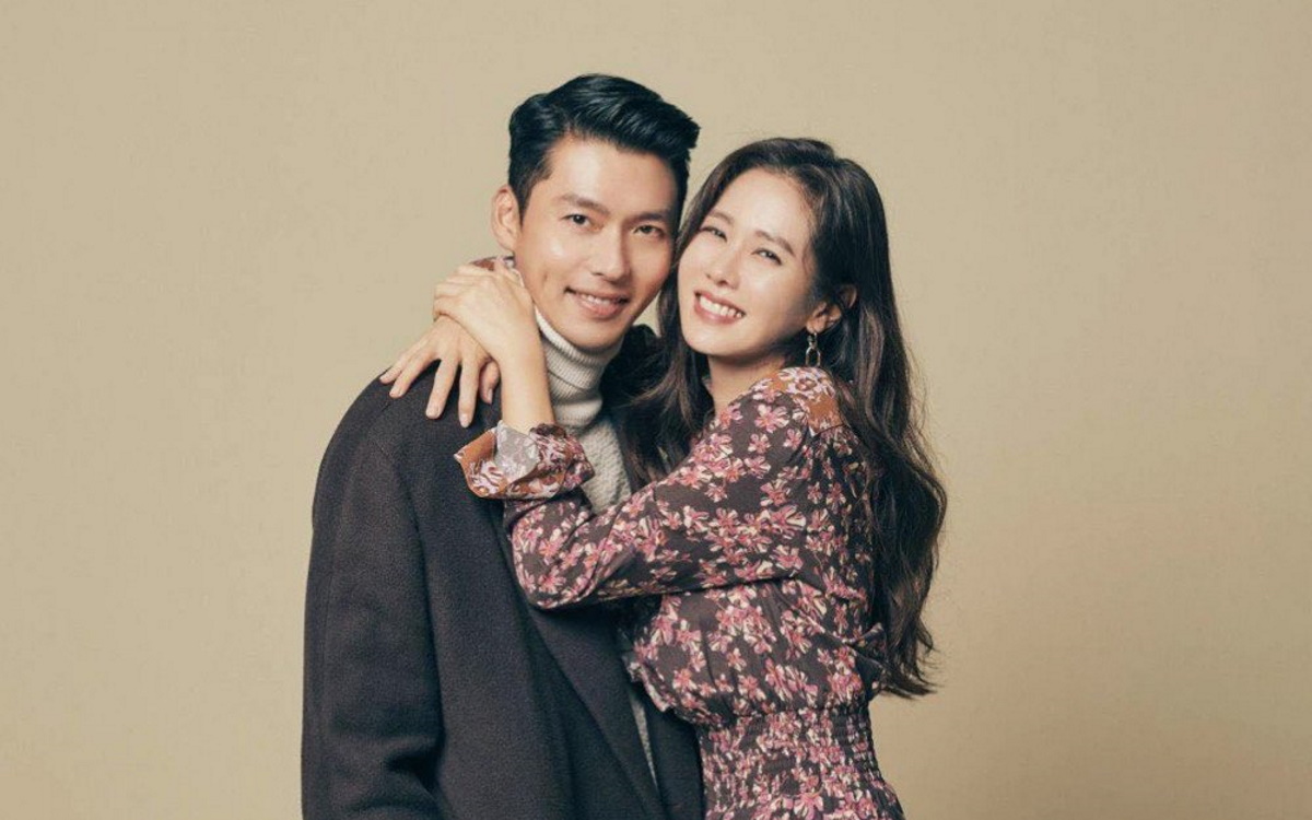 allkpop's tweet photo. Hyun Bin &amp; Son Ye Jin to officially tie the knot
https://t.co/gFLQRvtDK3 https://t.co/9GaiFyFsMl