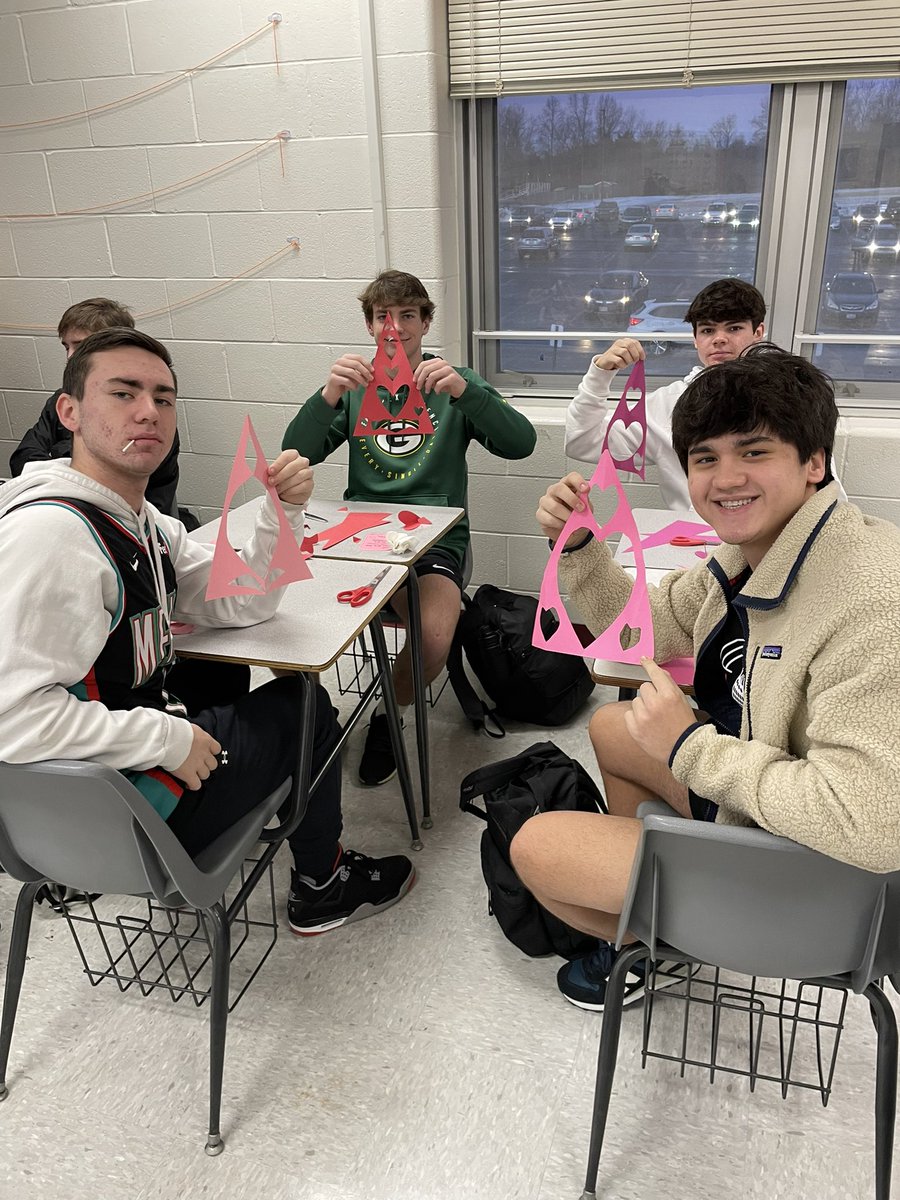 LHSMathTeam2021's tweet photo. Great Valentine’s Day Math Team this morning! ❤️ https://t.co/C9Pd4ia9Oh