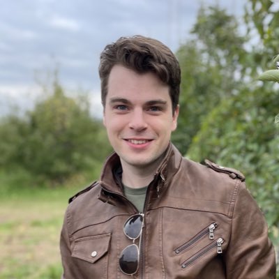 thenicklask's tweet photo. I’ve had the same one for like 6 years #NewProfilePic https://t.co/rmaZOu06nA