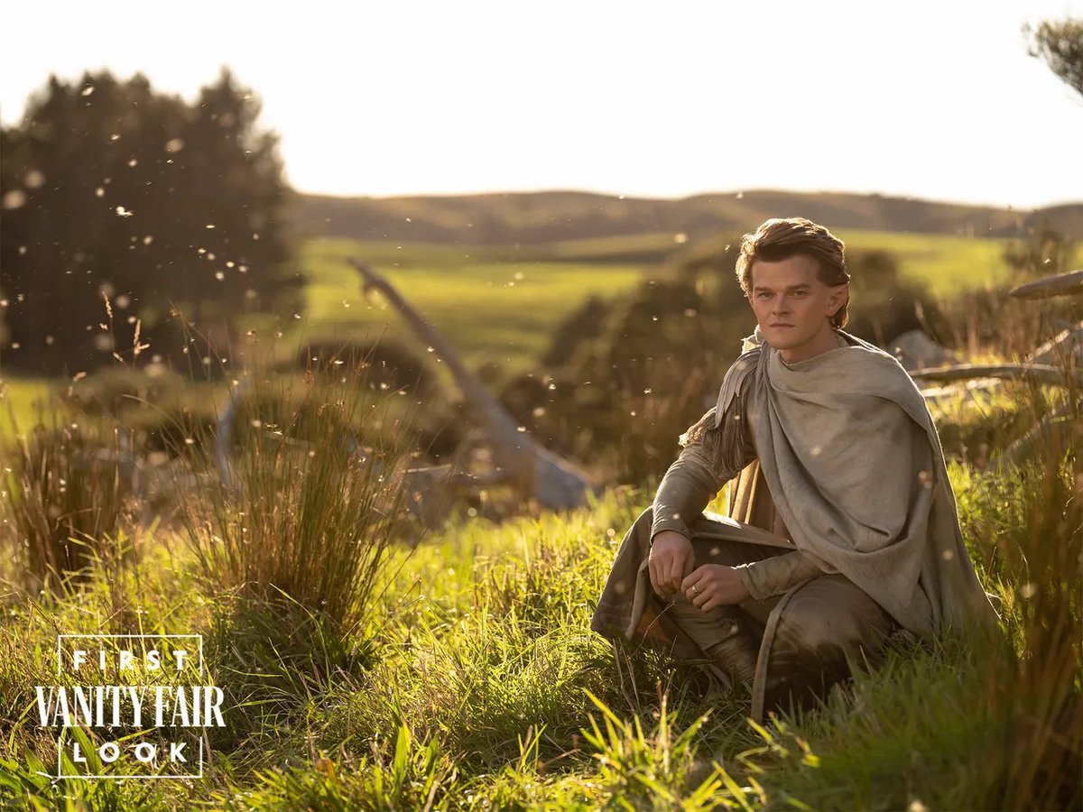 DiscussingFilm's tweet photo. First look at ‘THE LORD OF THE RINGS: THE RINGS OF POWER’.

The series premieres on September 2 on Amazon.

(Source: https://t.co/02J8rqfzcK) https://t.co/AmCxSrM3lo