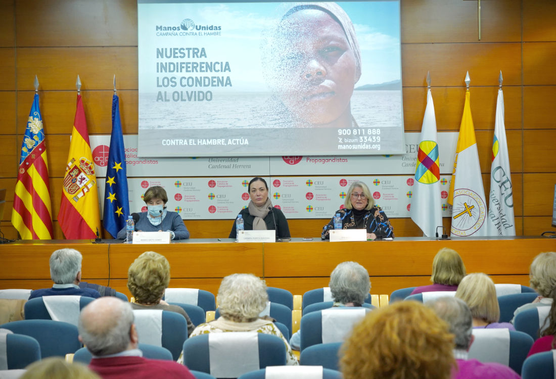 Ana Ruiz, delegada de Manos Unidas en Valencia, en la presentación de la Campaña Anual: “Promovamos la economía del bien común, solidaria y sostenible para reducir la brecha de la desigualdad” <a href="/ManosUnidasVlc/">Manos Unidas Valencia</a> #Solidaridad : nueva.archivalencia.org/ana-ruiz-deleg…