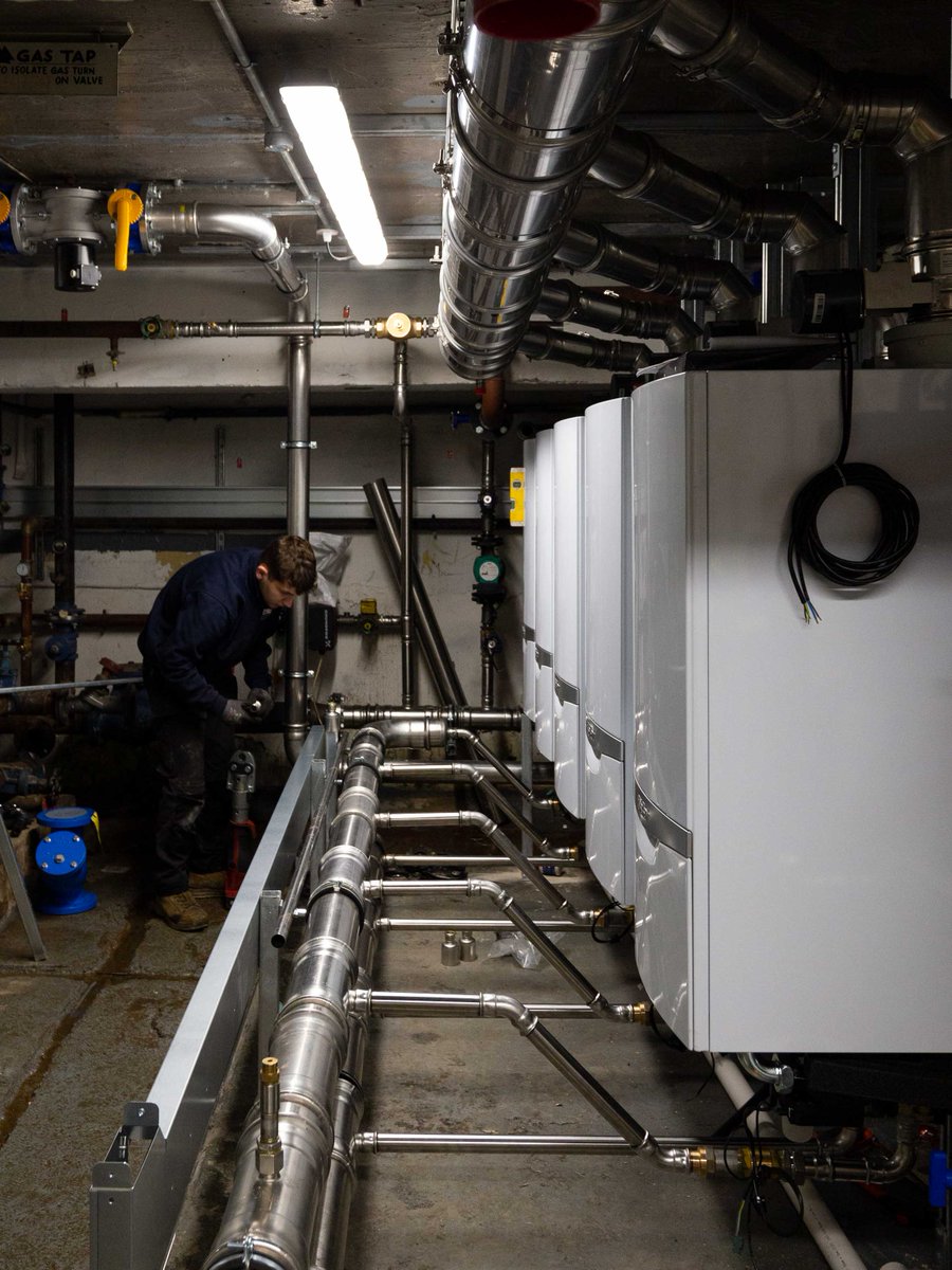 UESLTD's tweet photo. 👀 What a difference! 👀

An update from the First Cymru Buses installation. We can't wait to see this system commissioned and put into action towards the end of this month.

What do you think?

#vaillant #hvac #heating #firstcymru https://t.co/6eJ0qhKSG6