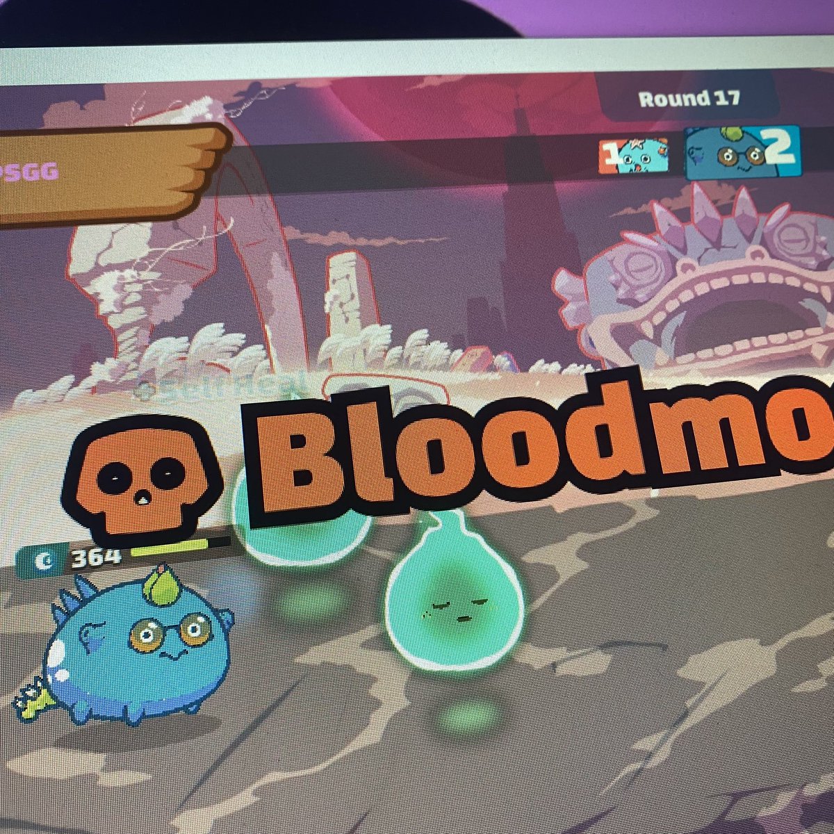 zebianmnl's tweet photo. currently experimenting a new team comp since i passed my double bug team to a new scholar. picked this dusk at floor price last december. just to add energy on my team. never knew it would last up to round 17. a wise man once said be your own meta - @nixeniego #psgg https://t.co/IAdTGDTO0Q