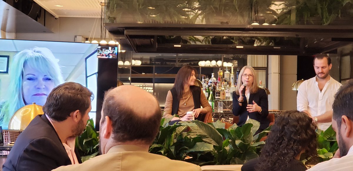 Regina Jaslow (@reginajaslow) on Twitter photo Attended a fab #startups breakfast event featuring panelists from <a href="/SupernodeVC/">Supernode Ventures</a> and <a href="/AmplifyherVC/">Amplifyher Ventures</a>. Thanks to <a href="/BurklandAssoc/">Burkland</a> and <a href="/Rippling/">Rippling</a> for hosting! Attended a fab #startups breakfast event featuring panelists from <a href="/SupernodeVC/">Supernode Ventures</a> and <a href="/AmplifyherVC/">Amplifyher Ventures</a>. Thanks to <a href="/BurklandAssoc/">Burkland</a> and <a href="/Rippling/">Rippling</a> for hosting!