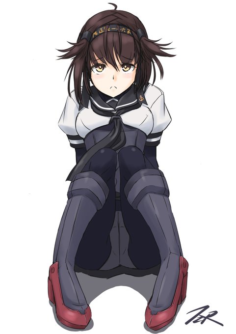 初月しょぼーん 