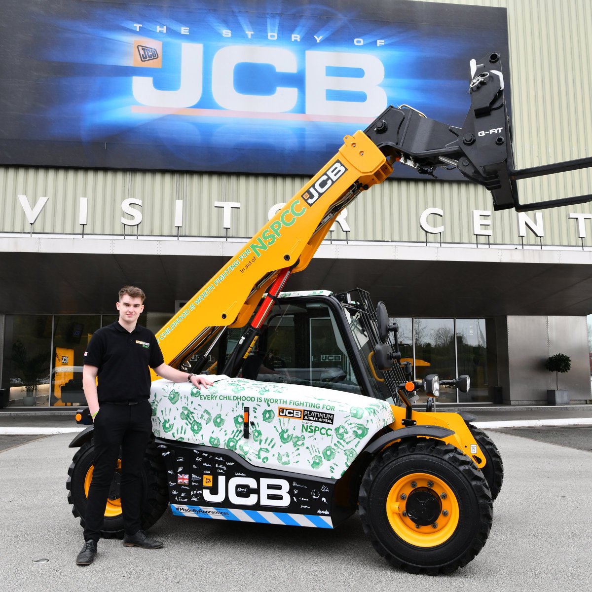 JCBmachines tweet picture