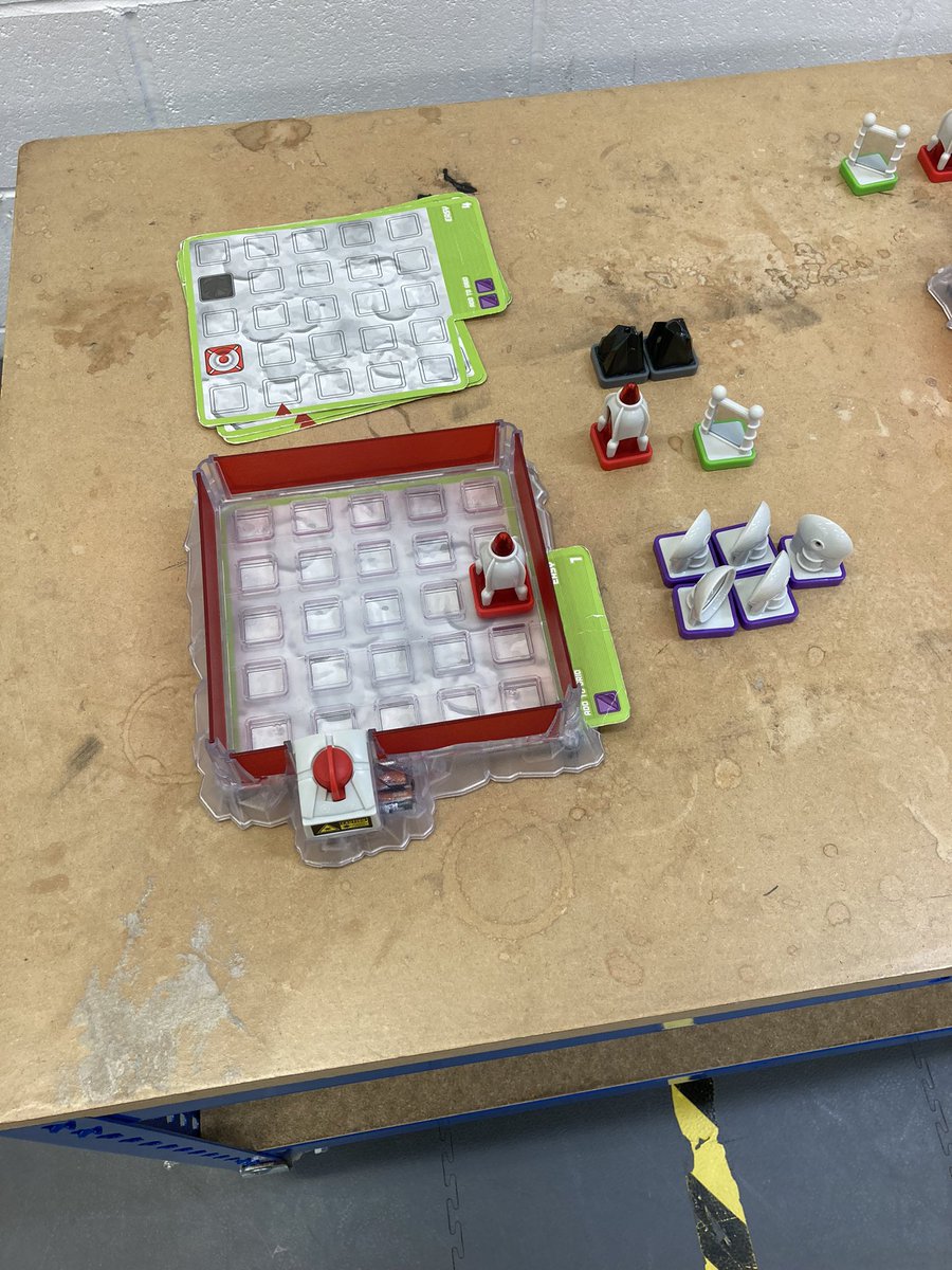 Space investigation time 💡 🔦 🚀 #Year5Trip