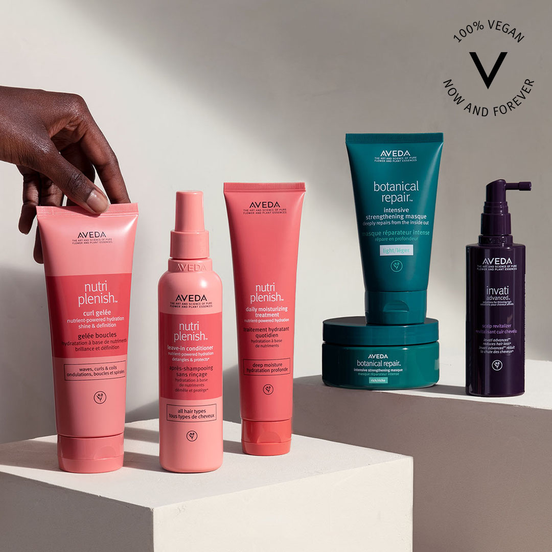 The only valentine you need is yourself…
Relax, unwind and treat yourself to some new hair care essentials for that much needed me time.
•Shop online at garyingham.com
10% off when you buy any 2 products
15% off when yo...
#Aveda #AvedaCares #AvedaVegan #VeganLifestyle