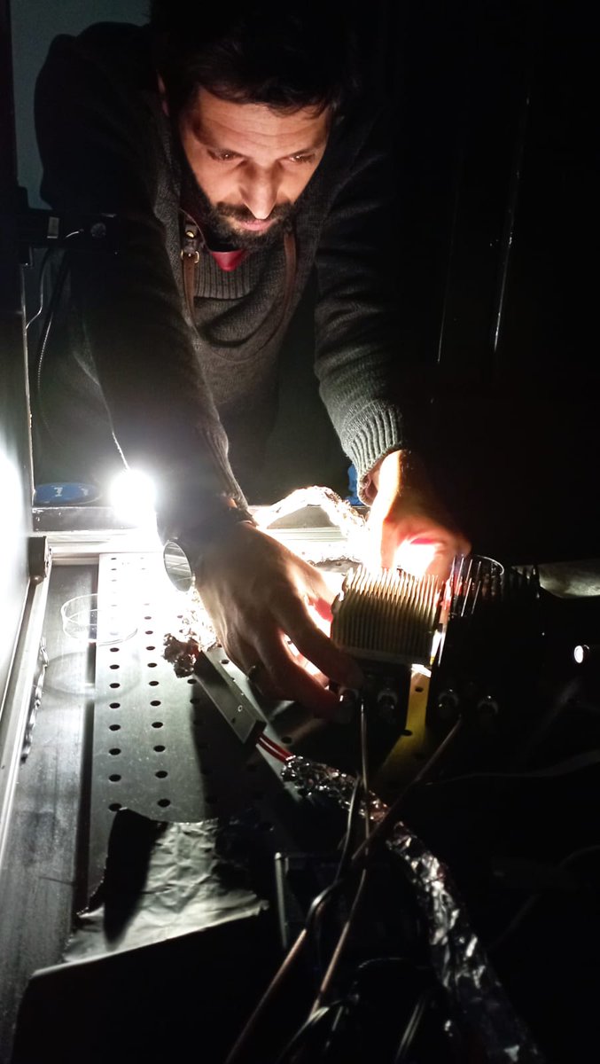 sm_electron's tweet photo. Different lighting, same question- "testing our new g(2) apparatus or playing with a new toy? maybe both..."
#TechnionTeam @IdoKaminer @unimib @CNRsocial_ @EPFL_en @holoeye @ICFOnians @TechnionLive @REA_research @AthinaZampara @Esteem3Project @GAeNResearch @GabrielMariya https://t.co/kZk0EkkL2r