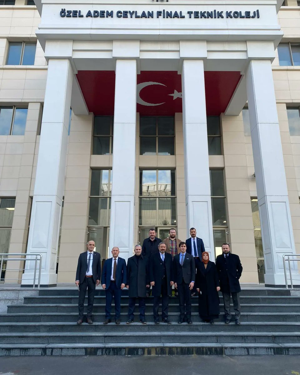 GebzeAk's tweet photo. Kocaeli Milletvekilimiz Mehmet Akif YILMAZ,İlçe Başkanımız Recep KAYA ve Yönetimimizle birlikte Özel Adem Ceylan Final Teknik Koleji'ni ziyaret ettik. 
 
#AkPartiGebzeSahada https://t.co/IVHnJqfzfg