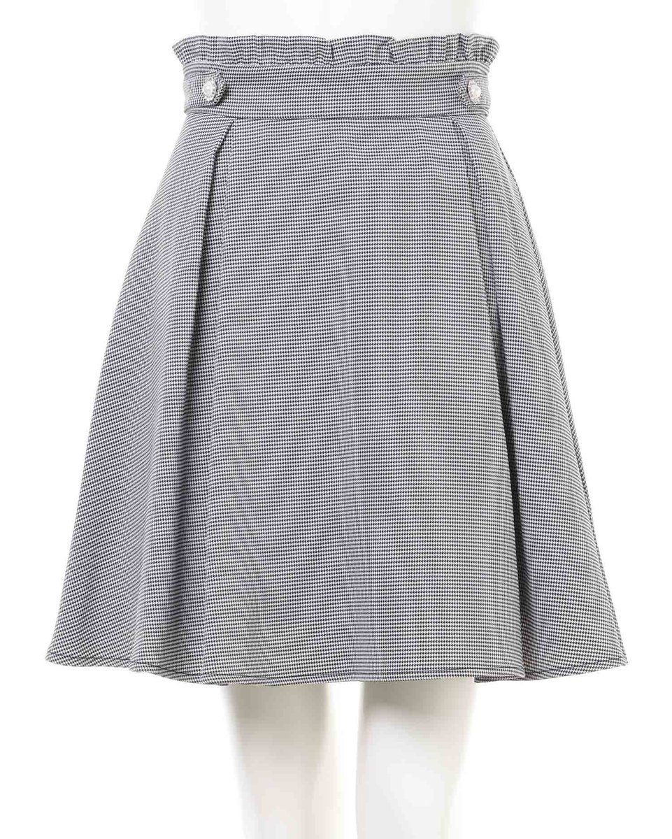 allamanda_of's tweet photo. 【期間限定価格✨】

▫サイドビジューボタンスカート
期間限定￥3,190(tax in)

サイドにあしらったベルトとビジューボタンがエレガント🥀
ロングブーツと合わせれば今年らしい着こなしに♡

https://t.co/u1NjsbmIFT

#アラマンダ https://t.co/b3hiJDPlvm