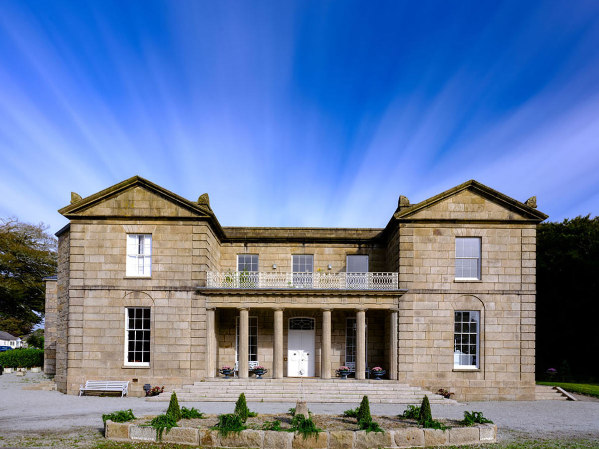 WEDMAGAZINE's tweet photo. V E N U E | Say hello to @roswarneuk, an exclusive hire wedding venue in Camborne, Cornwall ✨ Head over to our Directory to see this stunning venue in action!
https://t.co/XAYKpf2JQ3 #Roswarne #WeddingVenue #CornishWeddingVenue #CornishWedding https://t.co/7rLlqPyXP9