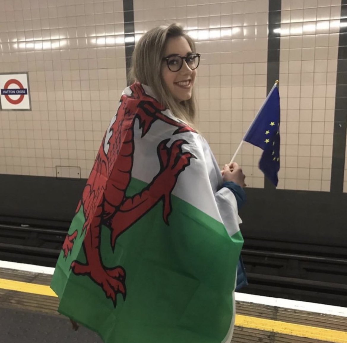 BeckyRicketts05's tweet photo. Penblwydd Hapus i @nusuk! this movement has opened doors, allowed me to make some BRILLIANT pals and literally changed my politics for lifeβ¨
From the start of my NUS journey in 2017 to now, and from now into the future βπ
#NUS100 #Students2022 https://t.co/09nvx3YFAN