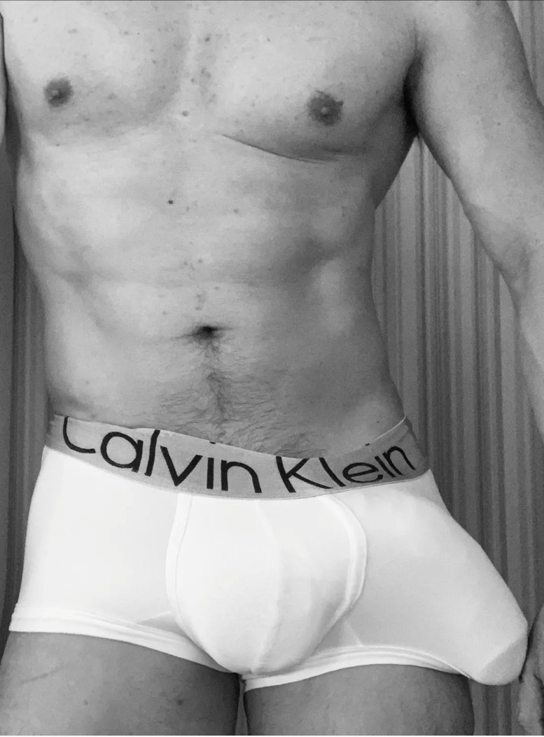 CuloVICI0S0's tweet photo. #CuloVicioso #CuloAPelo #gay Q gustazo cuando te la mete https://t.co/G4VXHtksJW