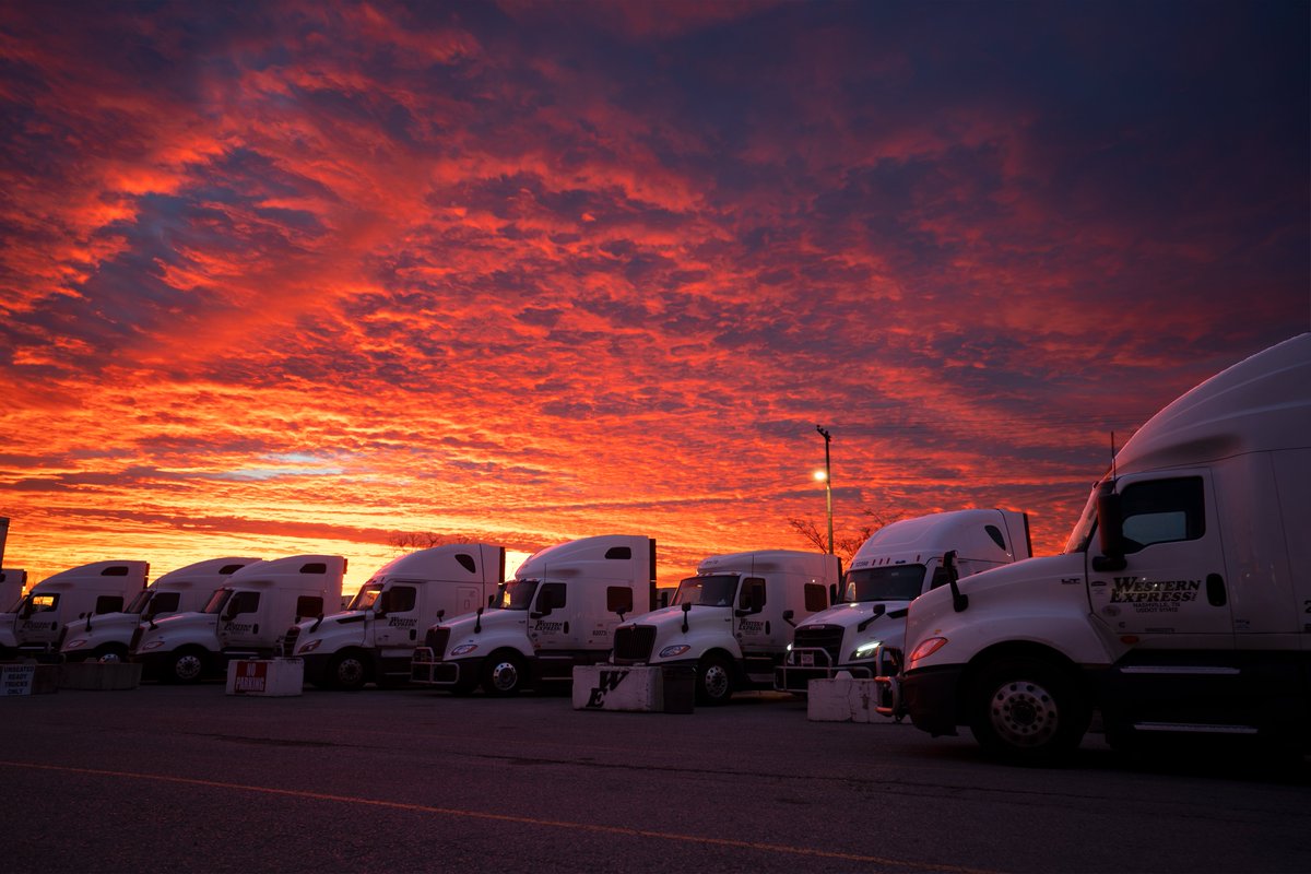 Sunrise views from HQ. 🤩

#sunrisephotography