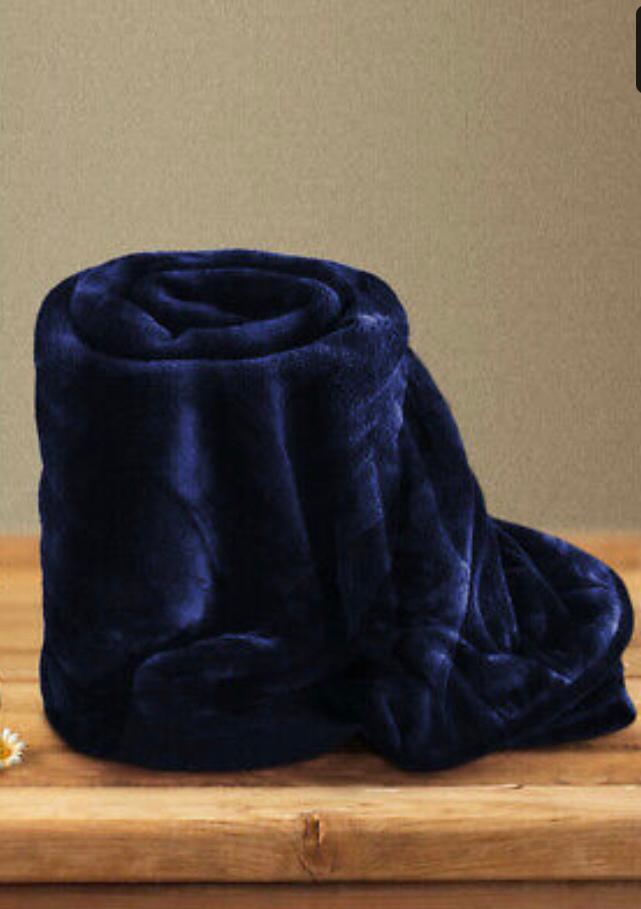 lizzjewel's tweet photo. Fleece blanket @1300/-
@JewelCollectio1 https://t.co/3bWaLOP3n1