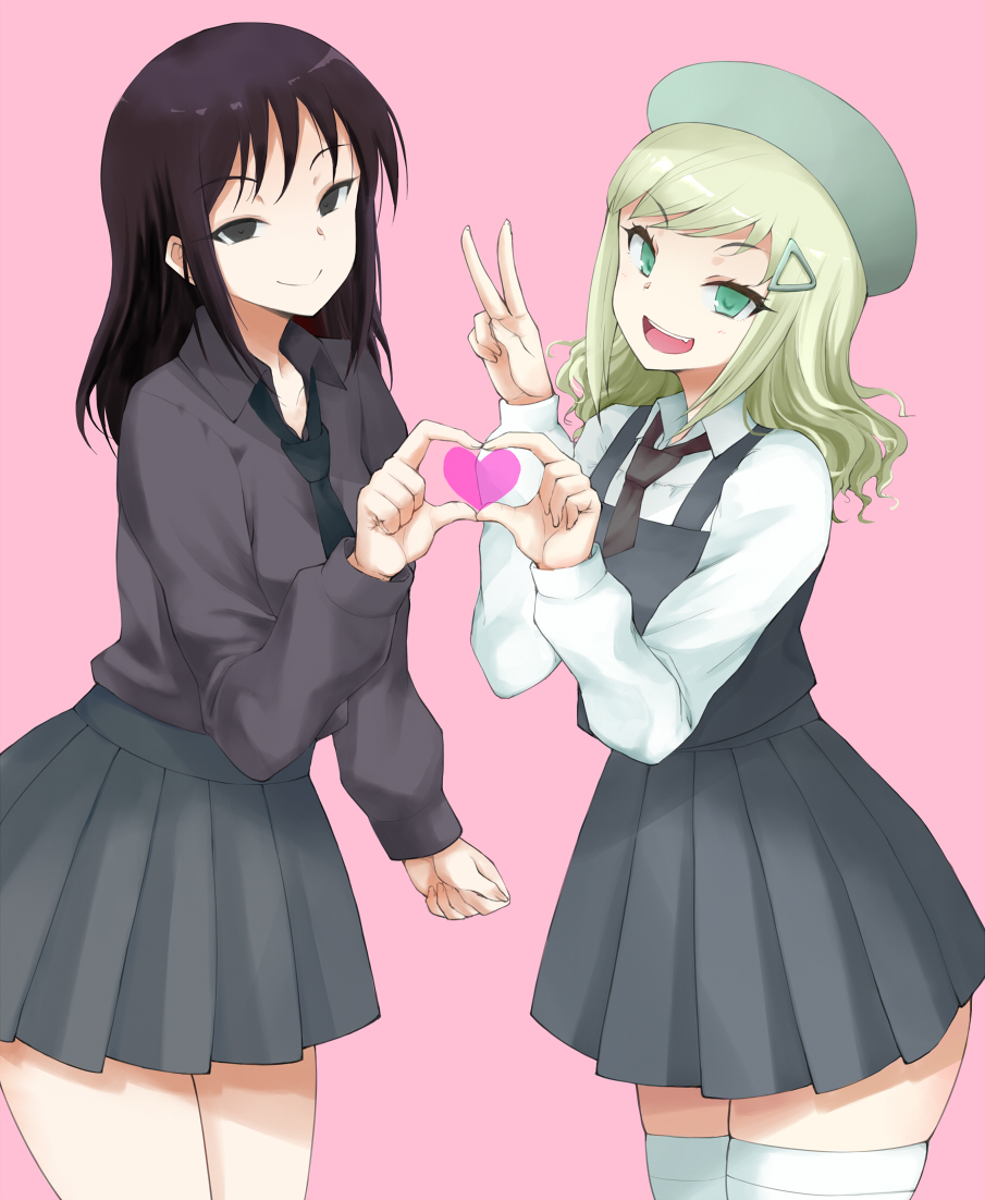 zan_shin_'s tweet photo. わたモテのサチとこはる。二人はいつもとっても仲良し https://t.co/hHokiFq6QR