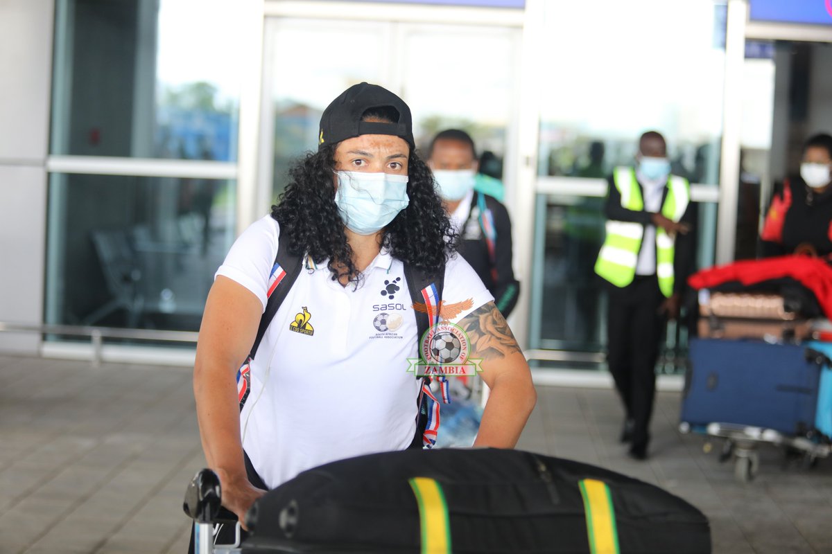 FAZFootball's tweet image. South Africa is in the country for this Saturday's international friendly against Zambia. The Copper Queens are using the friendly to prepare for next Wednesday's #AWCON qualifier against Namibia while Desiree Ellis' side, will face Algeria.

Welcome, @Banyana_Banyana !