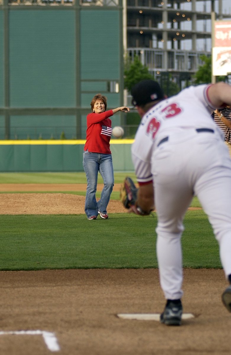 GloriaCampos's tweet image. TBT throwing out 1st pitch at Frisco @RidersBaseball game MANY moons ago. Thanks to writer Lori Grossman for sending this back to me. May not have been strike but got close to plate. Looking forward to getting out to ballpark (just about ANY ballpark) this season! ⚾️🇺🇸