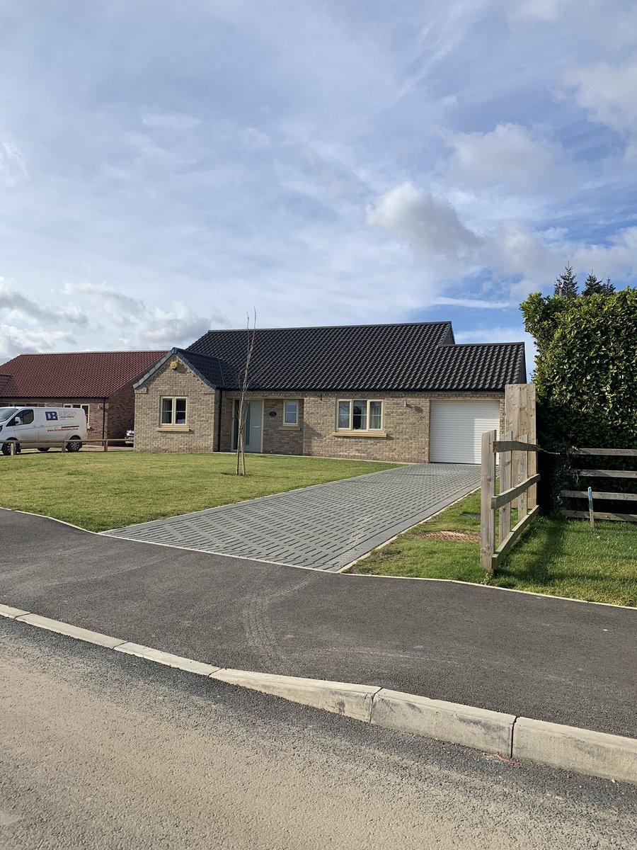 PygottandCrone's tweet photo. Fantastic to see the finished homes 🏡 on phase 1 &amp; 2 at Wignals Wood, Holbeach. 
Keep in contact with our Holbeach office to be the first to hear about phase 3. https://t.co/KDDE5zBXI6