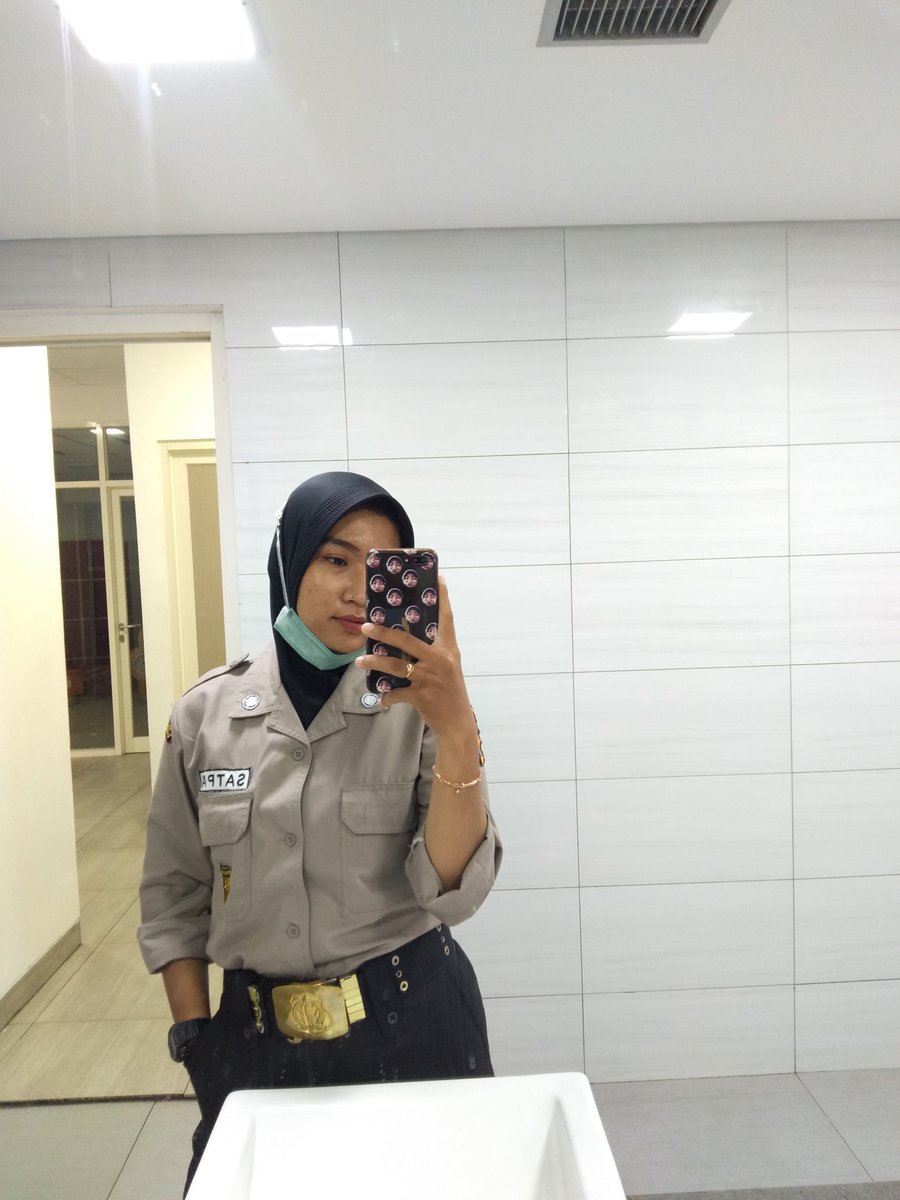info tukang puter roda kehidupan,
gawe muter kehidupanku seng
rodok ndoyong kiwo🤧