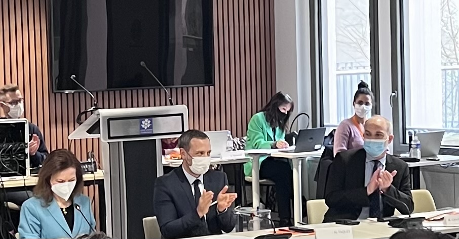 cnaf_actus's tweet photo. 📢Réélection d'Isabelle Sancerni à la tête du CA de la @cnaf_actus ainsi que de C. Gélis comme Vice-Président. Elle a ainsi pu revenir sur "la très forte mobilisation des #Caf pour accompagner les familles durant la crise sanitaire", notamment avec le #planRebond https://t.co/EaWF8OD8sh