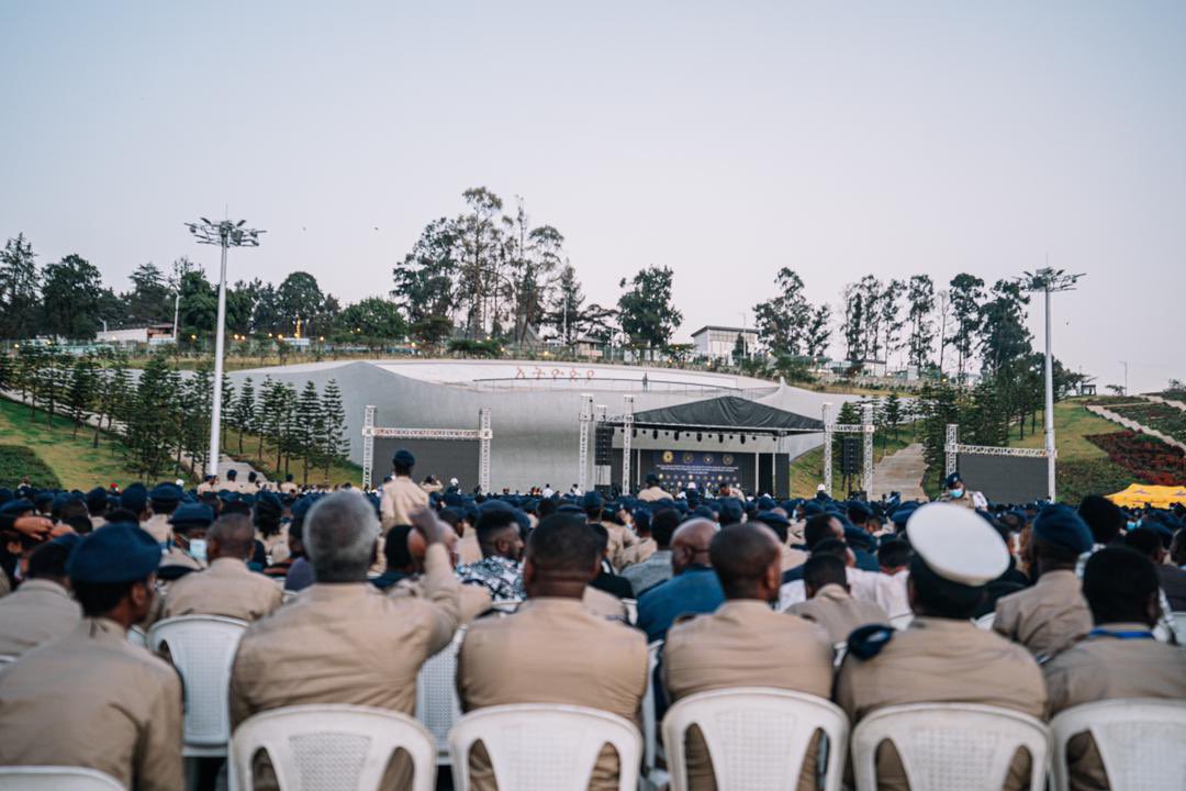 AbiyAhmedAli's tweet photo. የአፍሪካ ኅብረት 35ኛ መደበኛ የመሪዎች ጉባዔ በመልካም ሁኔታ እንዲካሄድ የጸጥታው ዘርፍ ላደረገው ብርቱ አስተዋጽዖ ታላቅ ምስጋናዬን አቀርባለሁ። https://t.co/rEdt4leeDa