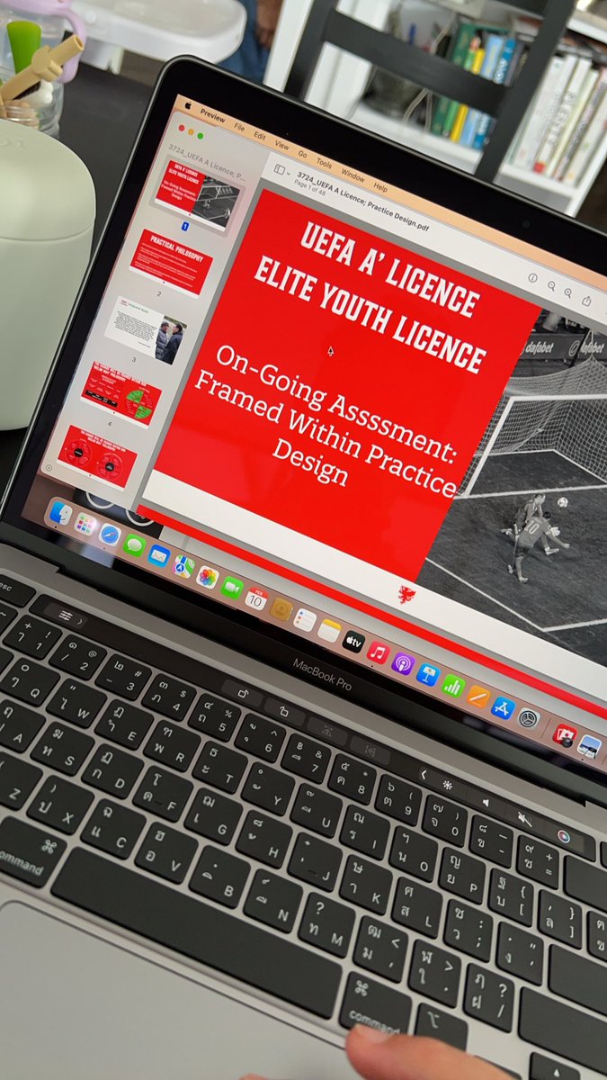 Chunuonsee16's tweet image. Cant wait 🙌🏻🏴󠁧󠁢󠁷󠁬󠁳󠁿 @FAWCoachEd #uefaAlicence #studentofthegams #awayslearning