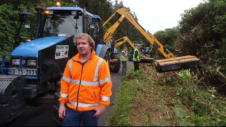 SalesianAg's tweet photo. Tune into @TG4TV  new 7 part series “Contractors” starting on Thursday the 24th of February following 7 contracting crews from across the country. The series features past student Eoin Collins and current machinery placement hosts Thomas Moloney &amp; Eoin O’Muircheartaigh https://t.co/MVHRIhBieN