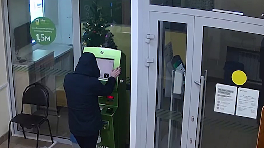 Жительница Сердобска обнулила банковскую карту своей знакомой https://58.мвд.рф/news/item/28446349/