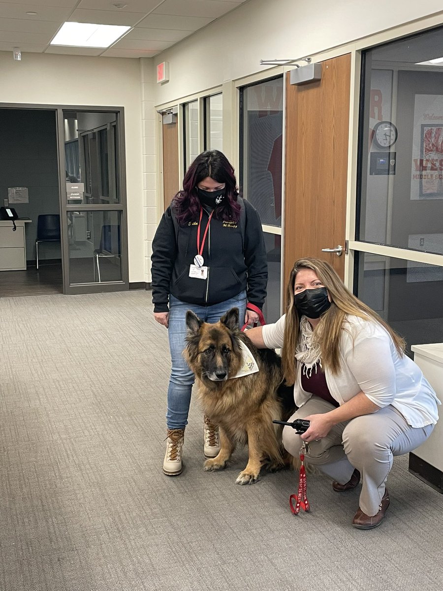 RobertShaner2's tweet photo. Enjoyable visit this morning at @WestMS_Warriors connecting with our students, staff and furry friends from Fur Angels! @rochcommschools https://t.co/c705haSQXO