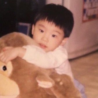aenajwhl's tweet photo. #SEVENTEEN's Lee Chan, he grew up as you scroll down ^^

A lovely thread : https://t.co/oSGrgrkg0A