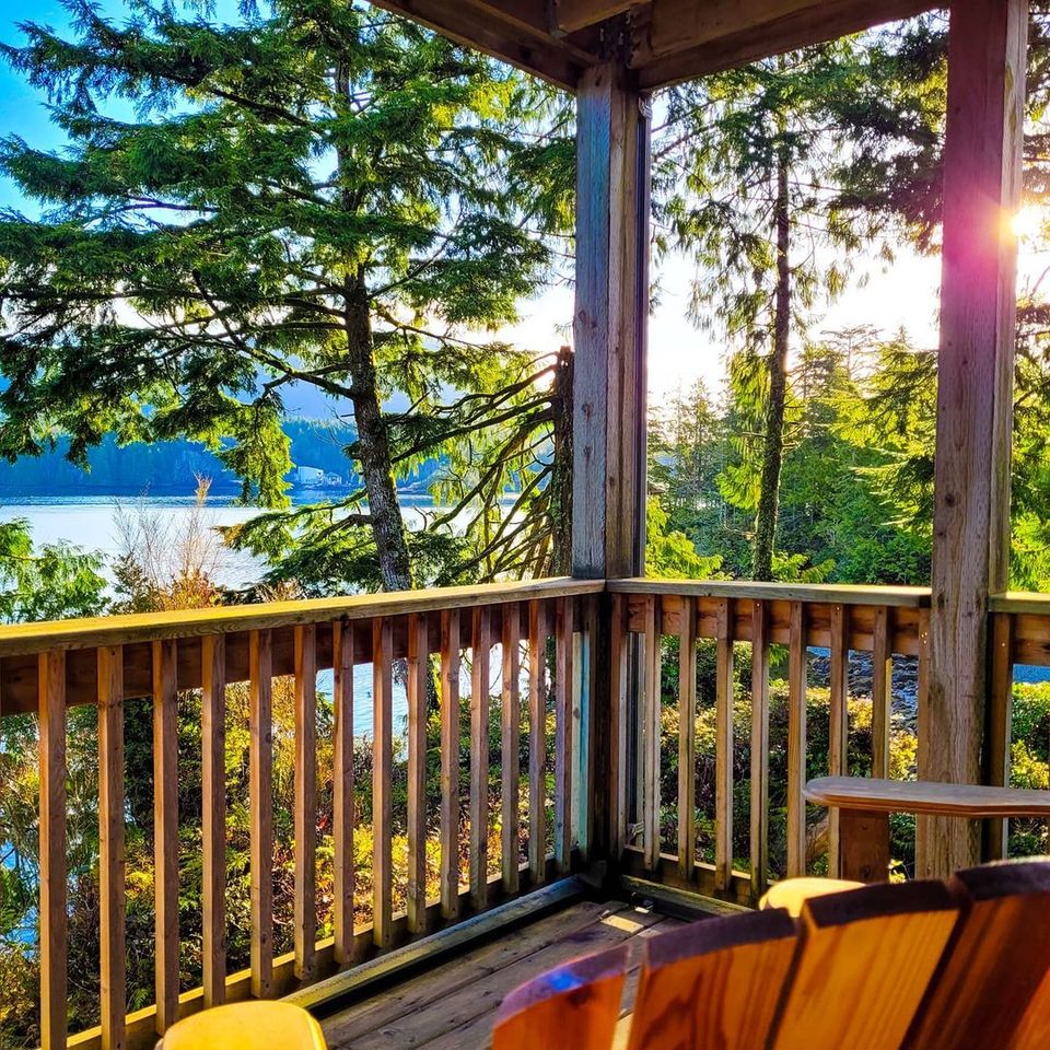 Sit back, relax and feel the west coast vibe.
Photo by <a href="/darrylwilsonjr/">Darryl Wilson</a>

#staysafe #ucluelet #explorebc #photography #travel #adventure
