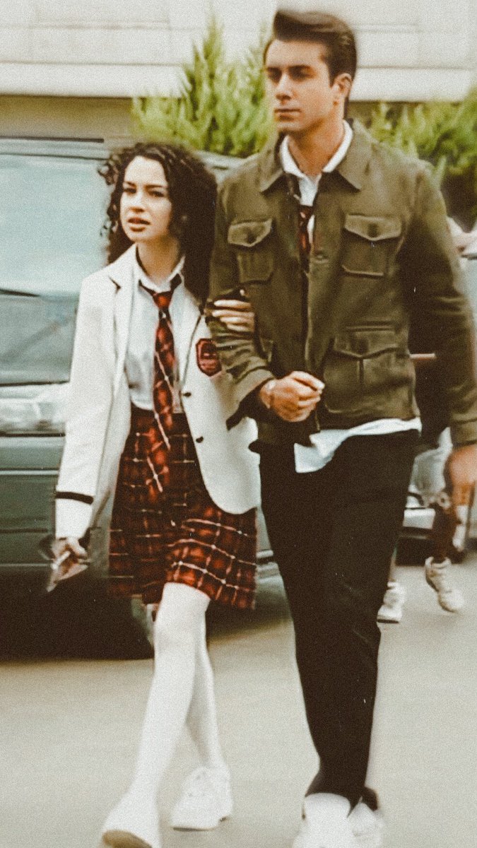 Çok farklı bi havası var 🤍💚

#OnYaz #AsDor