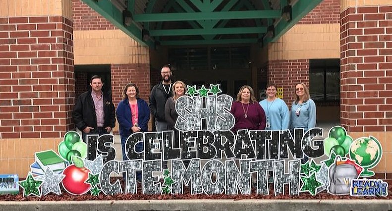 MaryKeen1's tweet photo. SCSD is celebrating CTE Month®!  SMS &amp; SHS serve over  1,350 CTE students in 15 programs.  #CTEWorks #CTEMonth #GetThereFL #preparingaskilledworkforce https://t.co/C3zZiDORjQ